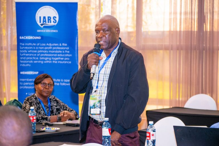 Delegate contributing during an IARS panel session